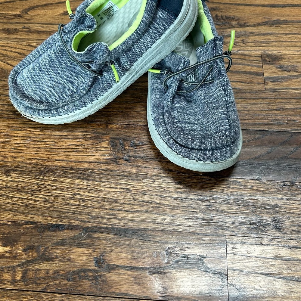 Hey Dudes!  Stylish Gray Kids